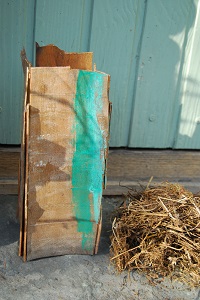 Vase aus Holzfunier bemalt Durchmesser 10cm Höhe 30cm 